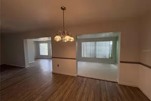 3276 Brunswick Ln, Sarasota, FL 34239 - Photo 15
