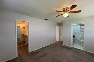3276 Brunswick Ln, Sarasota, FL 34239 - Photo 9