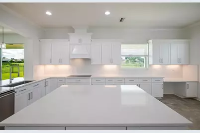 4789 Vasca Drive, Sarasota, FL 34240 - Photo 17