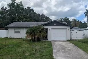 2828 Nassau St, Sarasota, FL 34231 - Photo 1