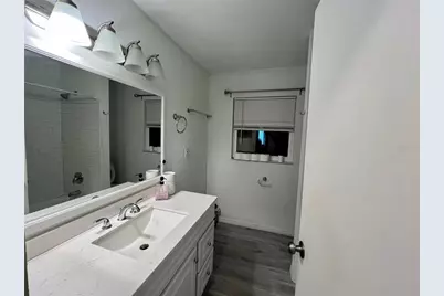 3246 Eagle Street, Sarasota, FL 34235 - Photo 25