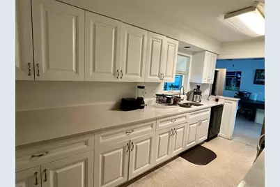 3246 Eagle Street, Sarasota, FL 34235 - Photo 13