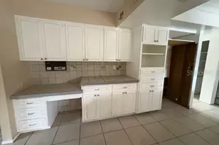 4240 Charing Cross Rd, Sarasota, FL 34241 - Photo 13