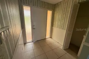 4240 Charing Cross Rd, Sarasota, FL 34241 - Photo 9