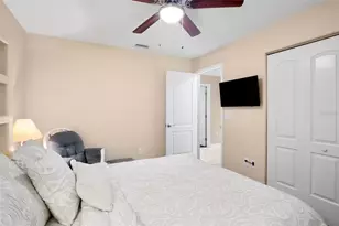 6816 Mauna Loa Blvd, Sarasota, FL 34241 - Photo 21