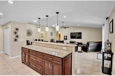 6816 Mauna Loa Boulevard, Sarasota, FL 34241 - Photo 11