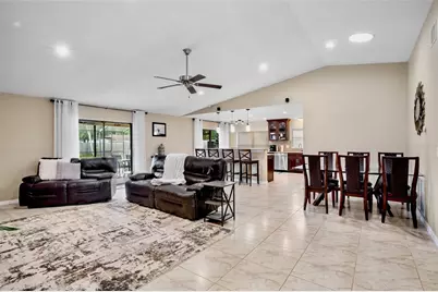 6816 Mauna Loa Boulevard, Sarasota, FL 34241 - Photo 3