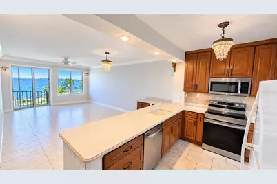 771 John Ringling Boulevard #32FAIR, Sarasota, FL 34236 - Photo 3