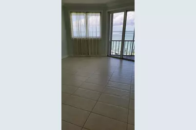 771 John Ringling Boulevard #32FAIR, Sarasota, FL 34236 - Photo 9