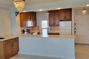 771 John Ringling Blvd, Sarasota, FL 34236 - Photo 3