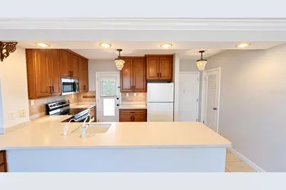 771 John Ringling Boulevard #32FAIR, Sarasota, FL 34236 - Photo 5