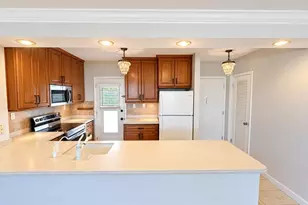 771 John Ringling Blvd, Sarasota, FL 34236 - Photo 5