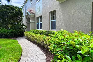 7434 Botanica Pkwy, Sarasota, FL 34238 - Photo 1