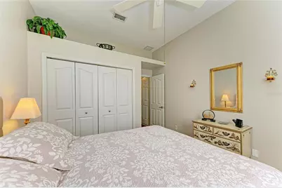 7102 42nd Court E, Sarasota, FL 34243 - Photo 31