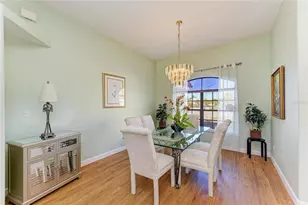 7102 42nd Ct E, Sarasota, FL 34243 - Photo 3