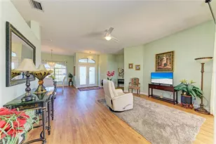 7102 42nd Ct E, Sarasota, FL 34243 - Photo 5