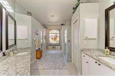 7102 42nd Court E, Sarasota, FL 34243 - Photo 25