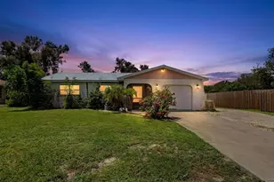 355 Trinity Rd, Venice, FL 34293 - Photo 1