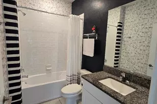 4640 Willet Cooper Ct, Tampa, FL 33619 - Photo 19