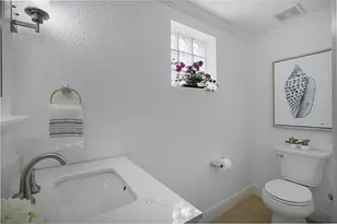 1650 Assisi Dr, Sarasota, FL 34231 - Photo 19