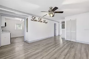 2706 E Annie St, Tampa, FL 33612 - Photo 5