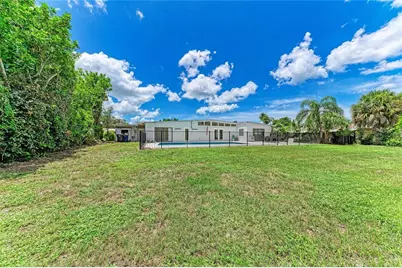 413 Whitfield Avenue, Sarasota, FL 34243 - Photo 41