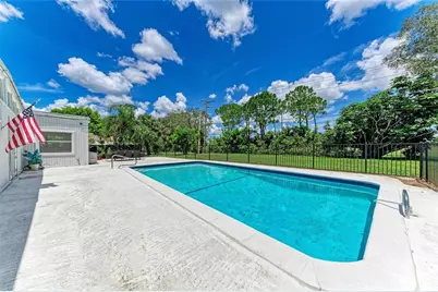 413 Whitfield Avenue, Sarasota, FL 34243 - Photo 35