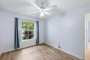 4380 Iola Dr, Sarasota, FL 34231 - Photo 21