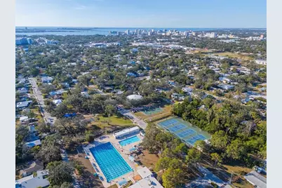 2420 Floyd Street, Sarasota, FL 34239 - Photo 5