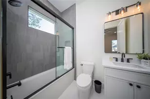 2420 Floyd St, Sarasota, FL 34239 - Photo 69