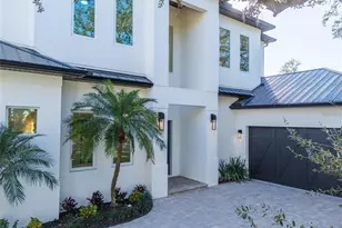 2420 Floyd St, Sarasota, FL 34239 - Photo 7