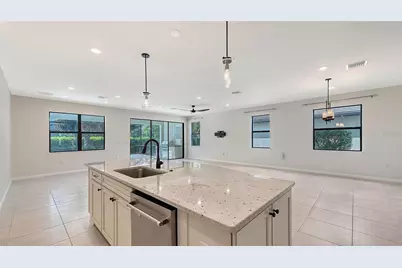 5721 Sweet Leaf Way, Sarasota, FL 34238 - Photo 7