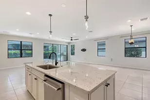 5721 Sweet Leaf Way, Sarasota, FL 34238 - Photo 7