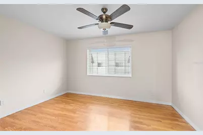 1310 Glen Oaks Drive E #383E, Sarasota, FL 34232 - Photo 9