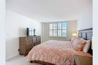 5770 Midnight Pass Road #301, Sarasota, FL 34242 - Photo 29