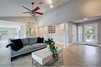 3214 N Seclusion Drive, Sarasota, FL 34239 - Photo 9