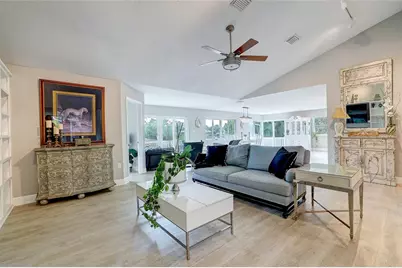 3214 N Seclusion Drive, Sarasota, FL 34239 - Photo 7