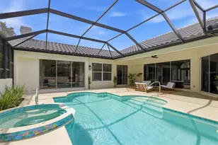 7825 Wilton Crescent Cir, Bradenton, FL 34201 - Photo 3