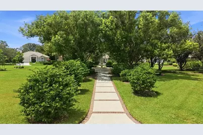 7825 Wilton Crescent Circle, Bradenton, FL 34201 - Photo 43
