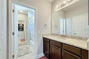 6006 Anise Dr, Sarasota, FL 34233 - Photo 49