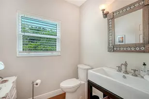 1685 6th St, Sarasota, FL 34236 - Photo 17