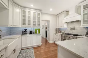 1685 6th St, Sarasota, FL 34236 - Photo 13
