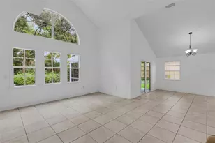 5622 29th St Cir E, Bradenton, FL 34203 - Photo 5