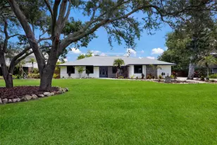 1411 70th St NW, Bradenton, FL 34209 - Photo 3