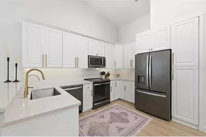 3347 Lake Shore Lane, Clearwater, FL 33761 - Photo 5