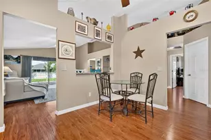 4623 Sanibel Way, Bradenton, FL 34203 - Photo 11