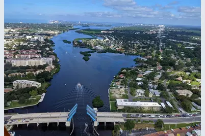 5641 Bidwell Parkway #202, Sarasota, FL 34233 - Photo 29