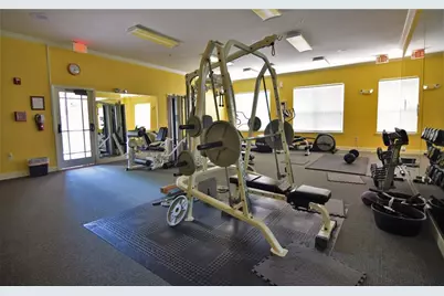 5641 Bidwell Parkway #202, Sarasota, FL 34233 - Photo 21