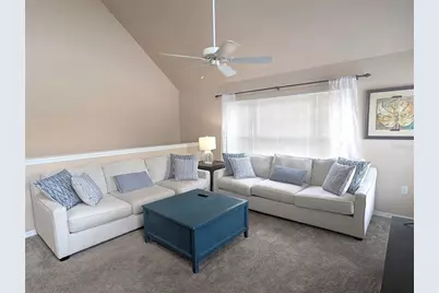 5641 Bidwell Parkway #202, Sarasota, FL 34233 - Photo 5