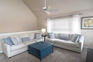 5641 Bidwell Pkwy, Sarasota, FL 34233 - Photo 5